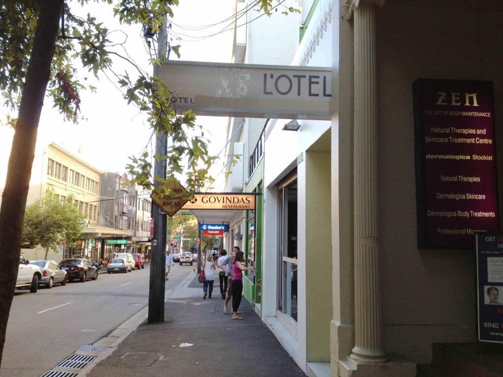 Hotel L'Otel Hotel 3*