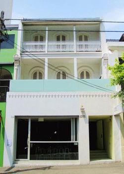 L'Otel Hotel 3*